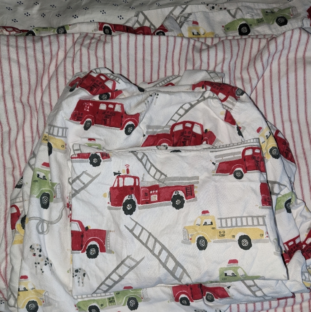 Pottery barn kids TWIN flannel fitted sheet, duvet & pillowcase